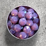 Swarovski Color : CYCLAMEN OPAL