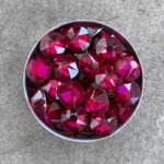 Swarovski Color : RUBY